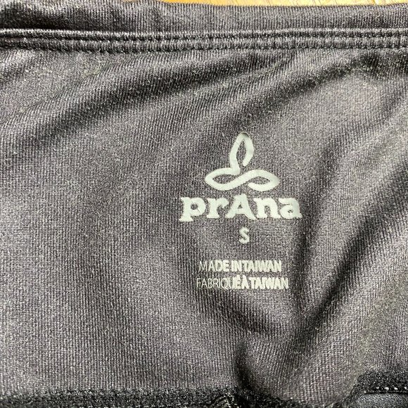 SOLD - Prana Leggings w/ lower print - Picture 4 of 7